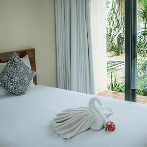 King Room Garden View